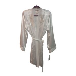 Linea Donatella Women's Sonya Embellished Satin Bridal Wrap Robe
